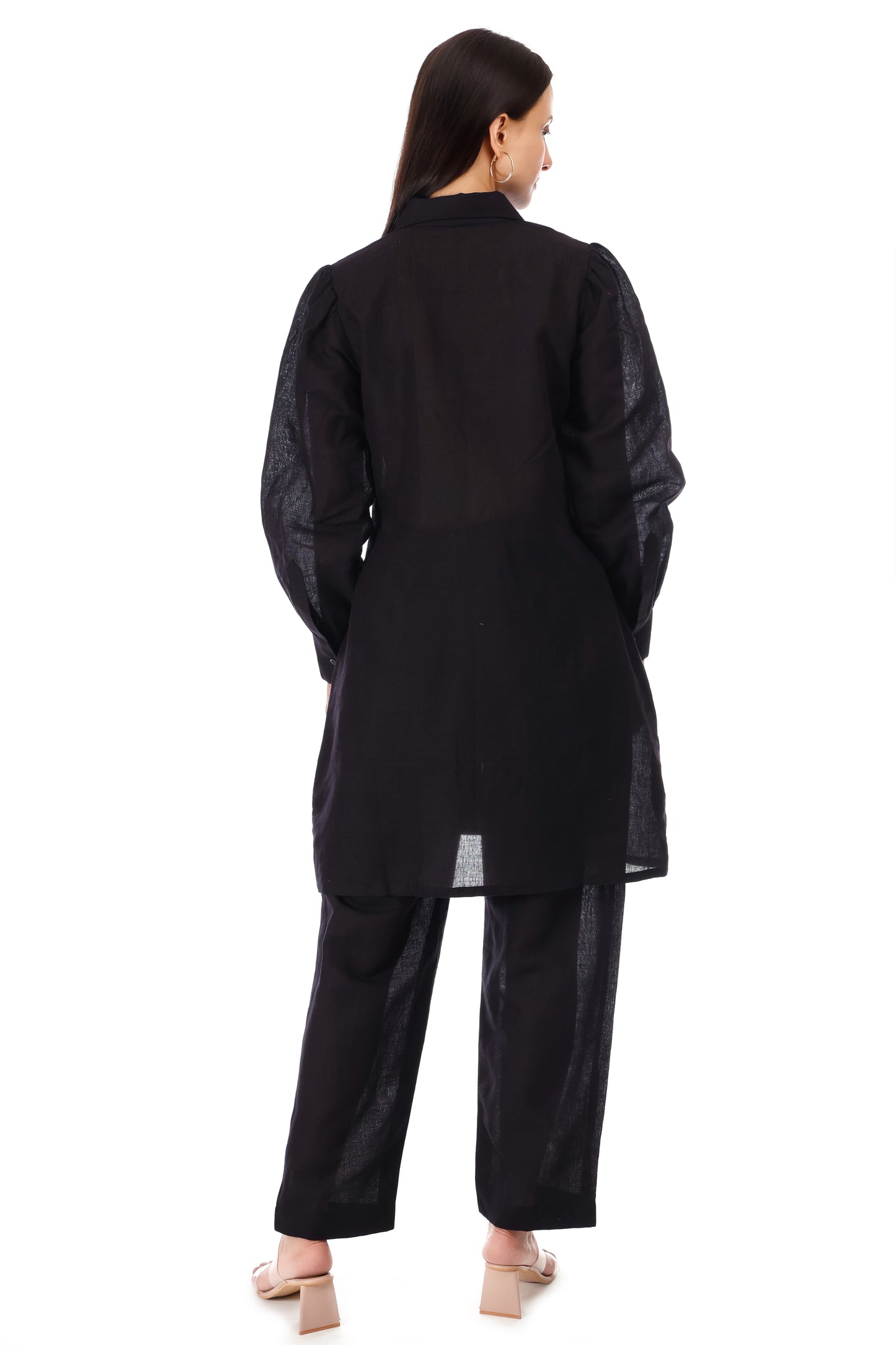 Huegenz Women's Black Two-Piece Co-Ord Set in Viscose Linen with Floral Embroidery